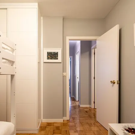 Midtown Rosalia ヴィーゴ